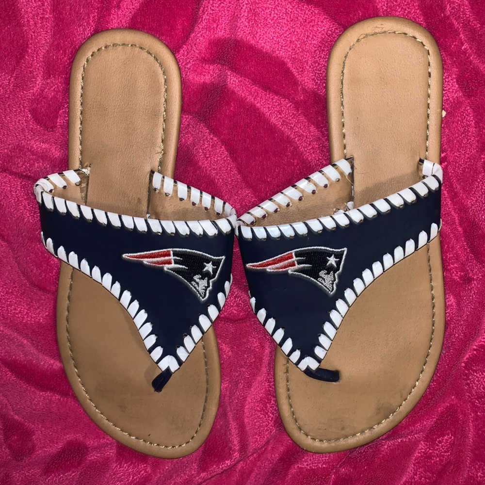 Patriot’s Sandals. - Picture 2 of 4
